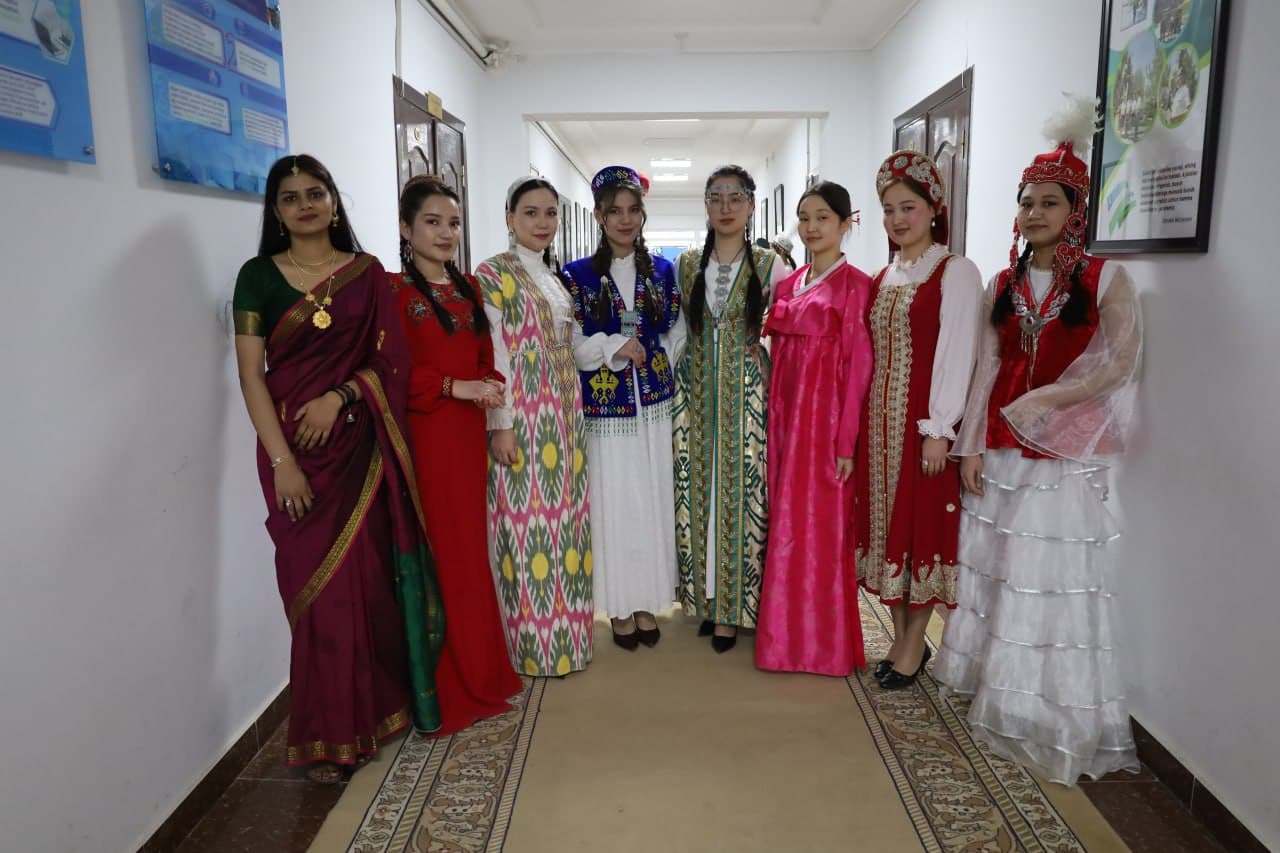 В Каракалпакском медицинском институте состоялся концерт "Узбекистан - страна толерантности"