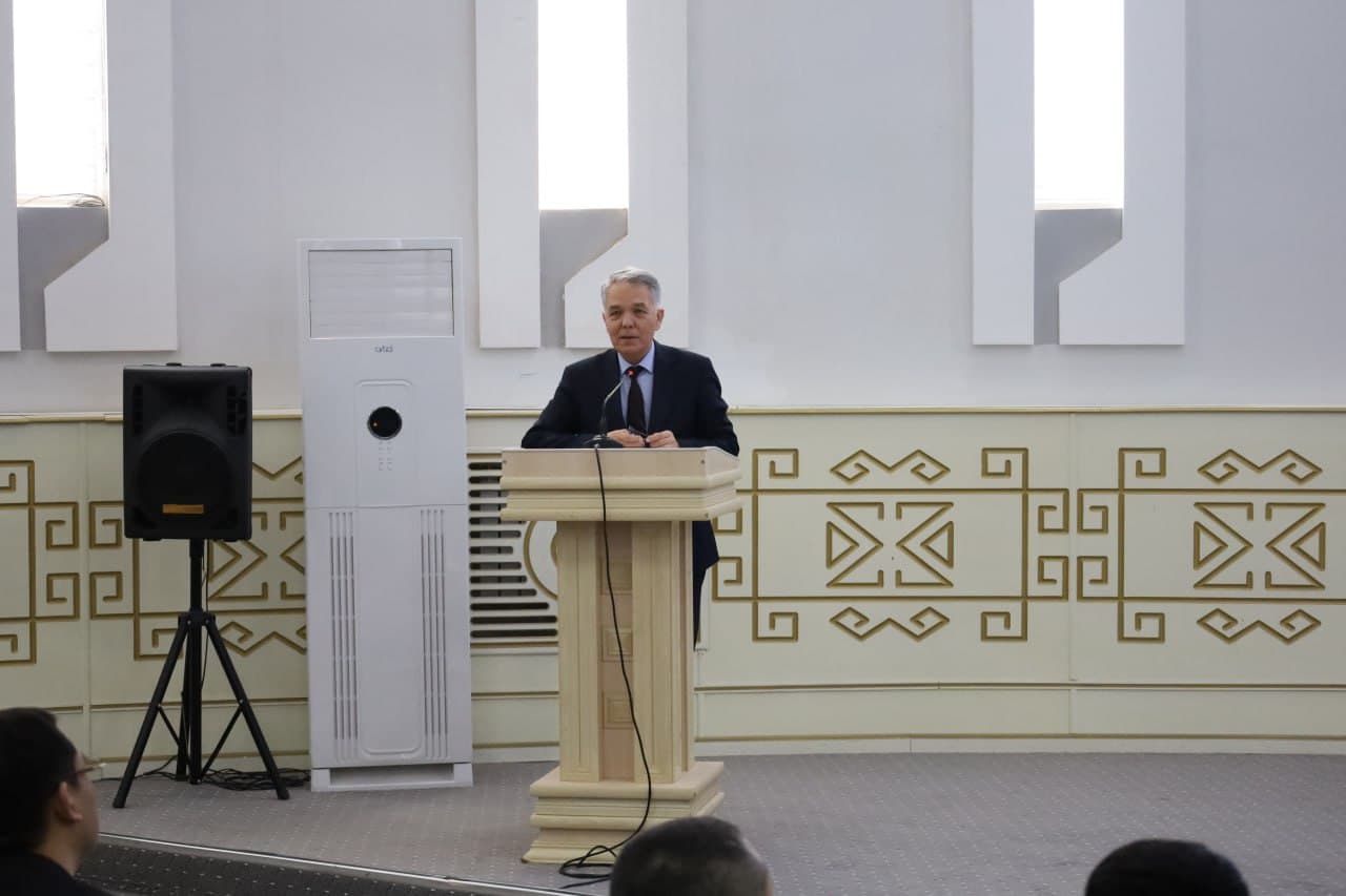 В Каракалпакском медицинском институте состоялся концерт "Узбекистан - страна толерантности"