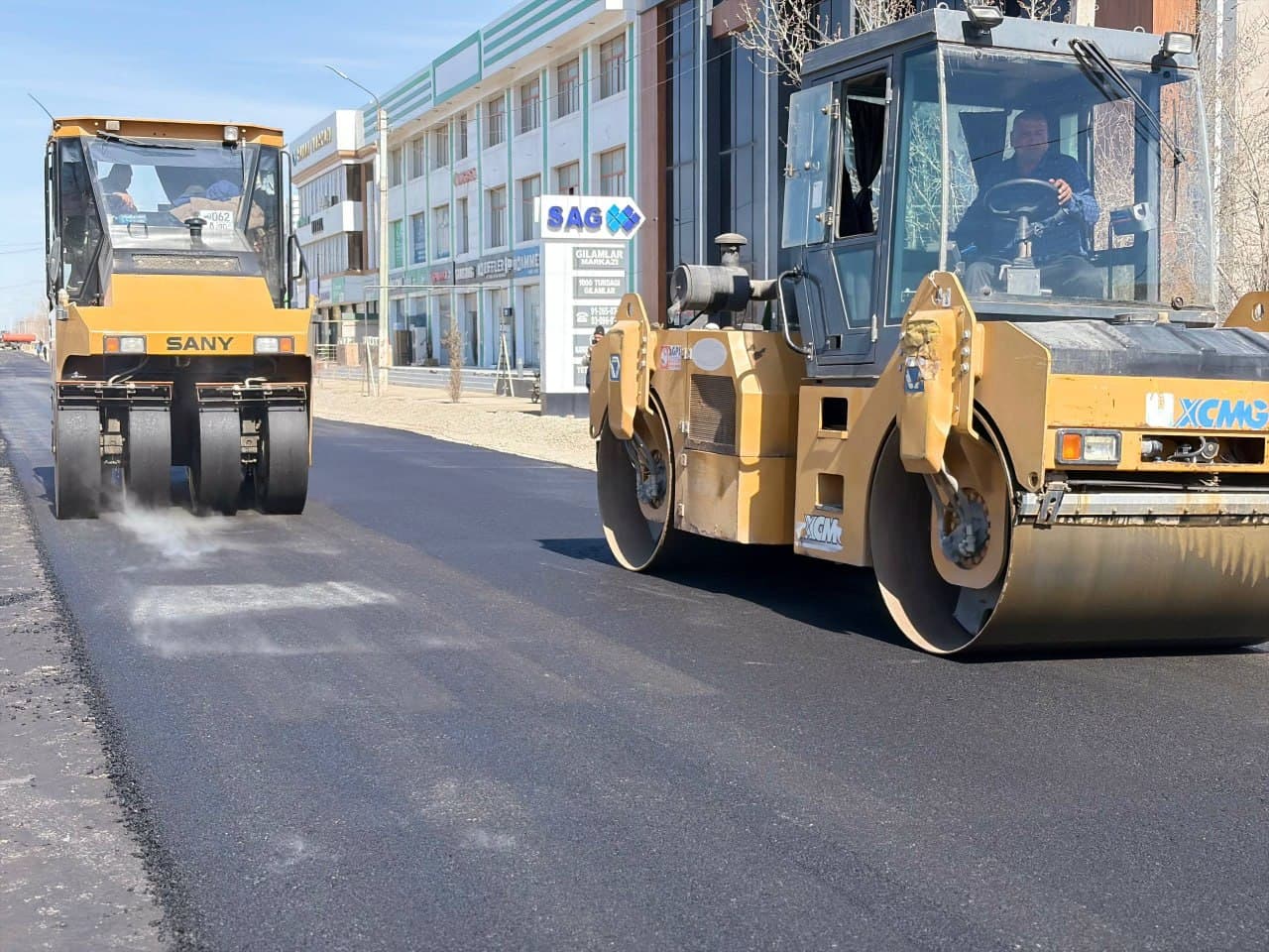 Обновление дорог накануне праздника