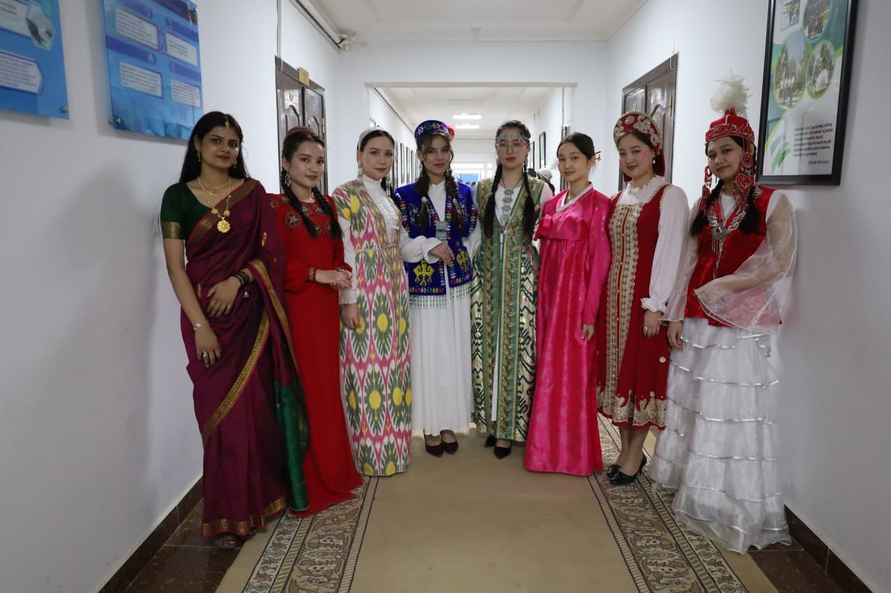 В Каракалпакском медицинском институте состоялся концерт "Узбекистан - страна толерантности"