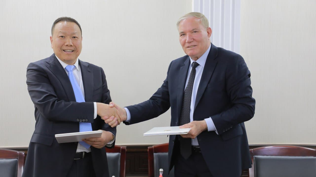 Qaraqalpaqstan Respublikası Ministrler Keńesi menen Qıtay Xalıq Respublikasınıń "Chian Ningbo Guangyuan Investment Co., Ltd" kompaniyası arasında birge islesiw haqqındaǵı memorandumǵa qol qoyıldı