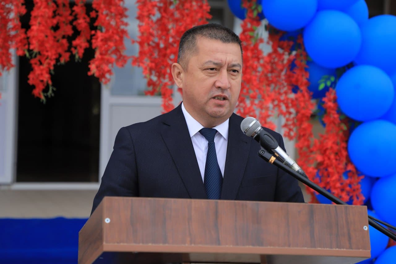 Qaraqalpaqstanda "Shet tillerin úyretiw boyınsha eń jaqsı mektep" tańlawınıń Respublika basqıshına start berildi