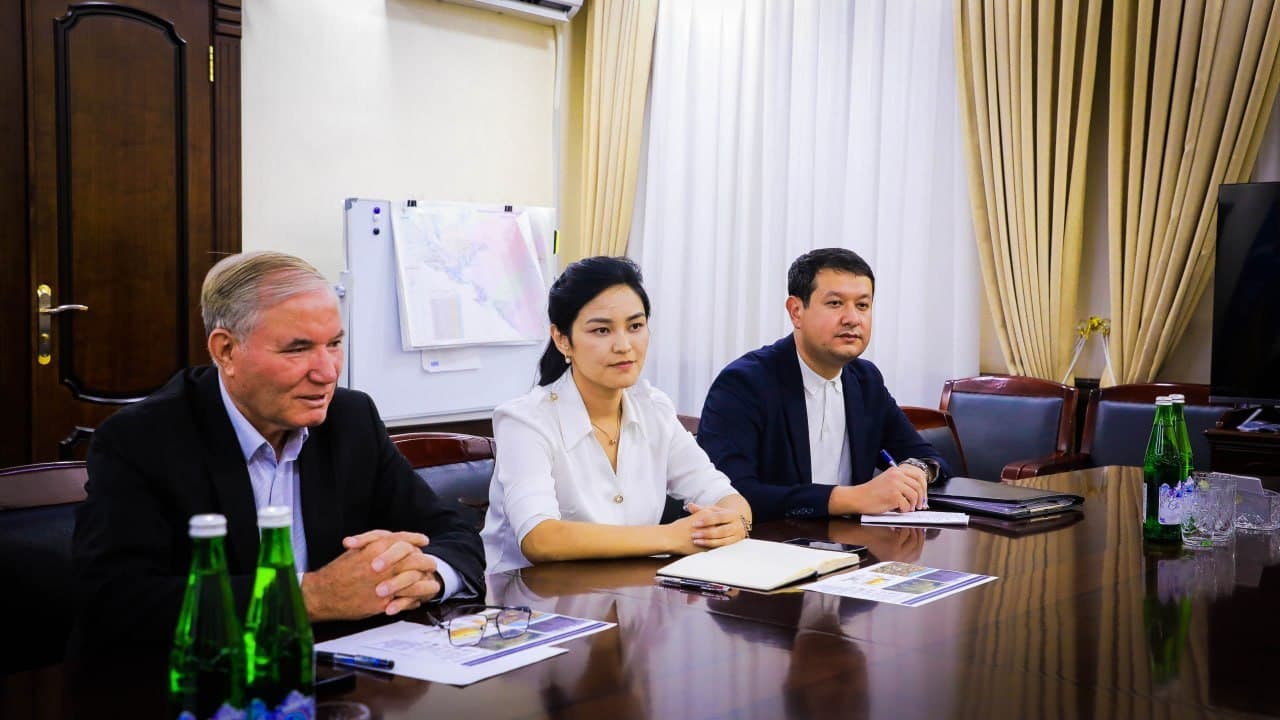 Укрепляется международное сотрудничество в сфере "зеленой энергетики"