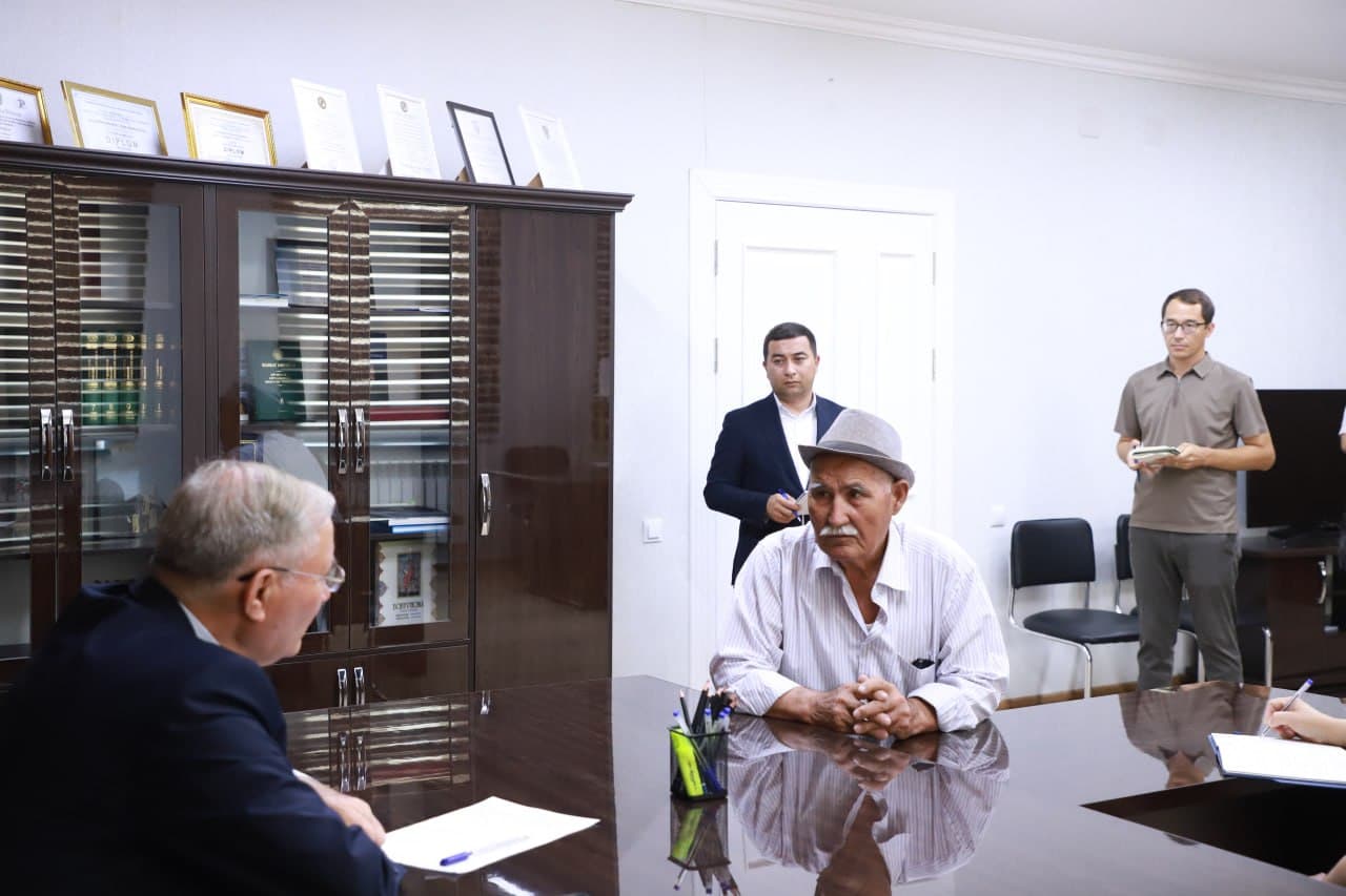 Обращения граждан - в центре внимания и практического решения