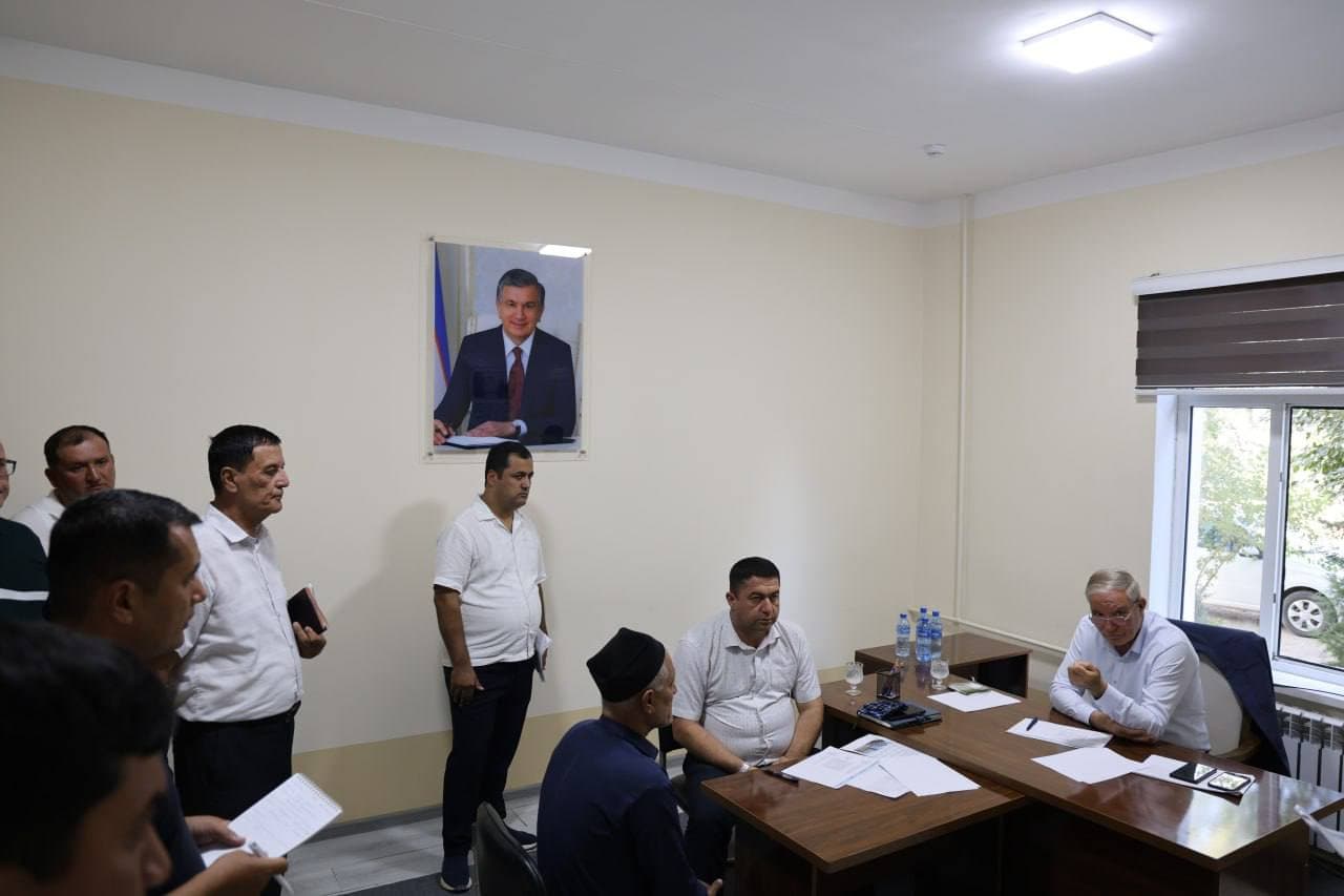 Aholi murojaatlari e’tiborda: Ellikqal’a tumanida navbatdagi fuqarolar qabuli o‘tkazildi