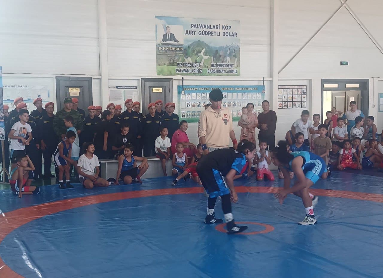 Yunon-rum kurashi boʻyicha sport musobaqasi oʻtkazildi