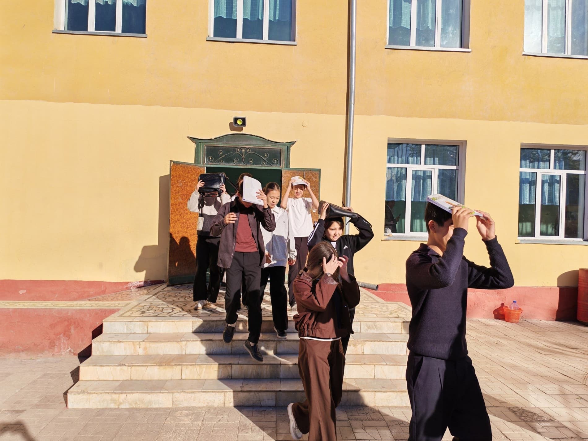 Aholini zilzilaga tayyorlash haftaligi