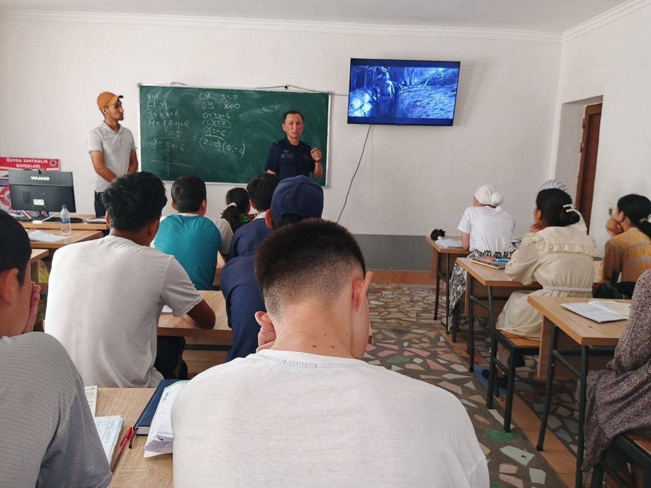 “QAHRAMONLAR NOMI BARHAYOT”