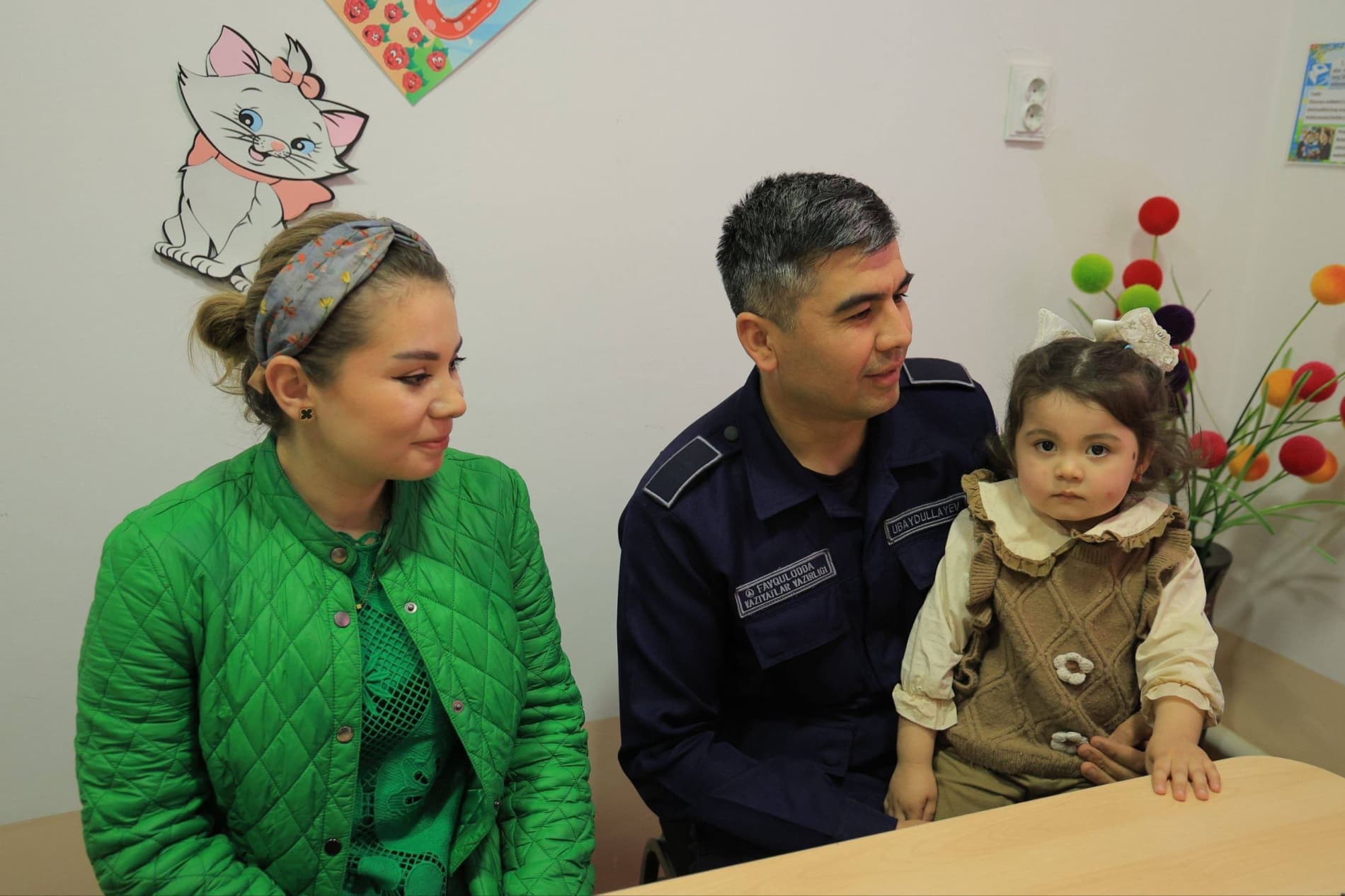 Buxoro viloyati Favqulodda vaziyatlar boshqarmasida Oila va xotin-qizlar masalalari bo‘yicha mas'ullar hamda boshqarma psixologi tomonidan harbiy xizmatchilar hamda ayol xodimalarning oilaviy sharoitlarini o‘rganish maqsadida manzilli tashriflar amalga os