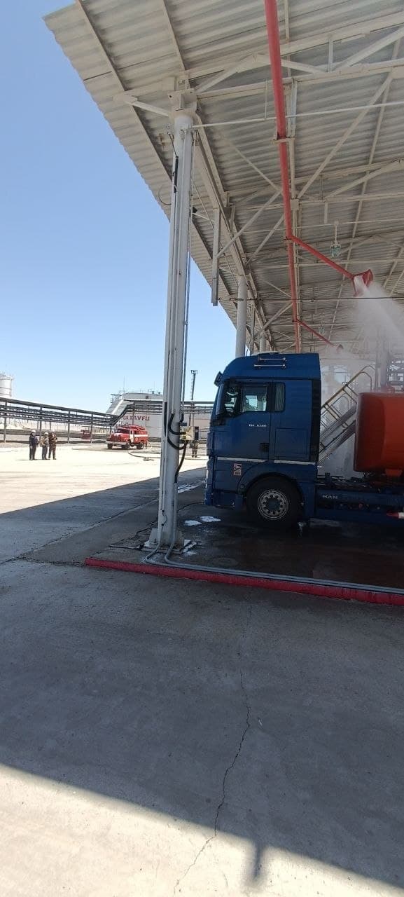 Qorovulbozor neft quyish estakadasida "Dolzarb 60 kun" profilaktik tadbiri amalga oshirilmoqda.