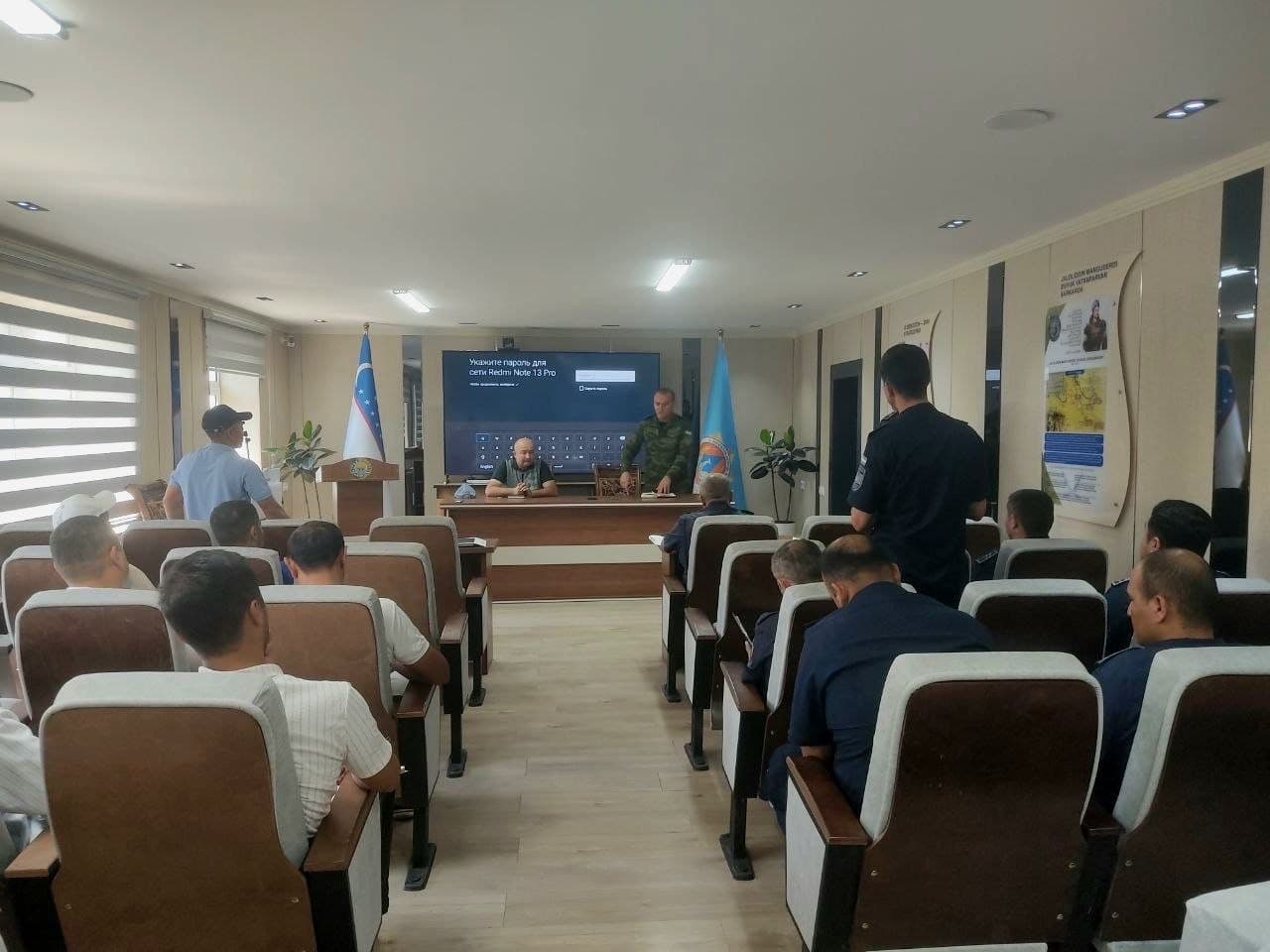 Viloyat hududidagi suv olish inshootlarining shayligini taʼminlash masalalari muhokama qilindi