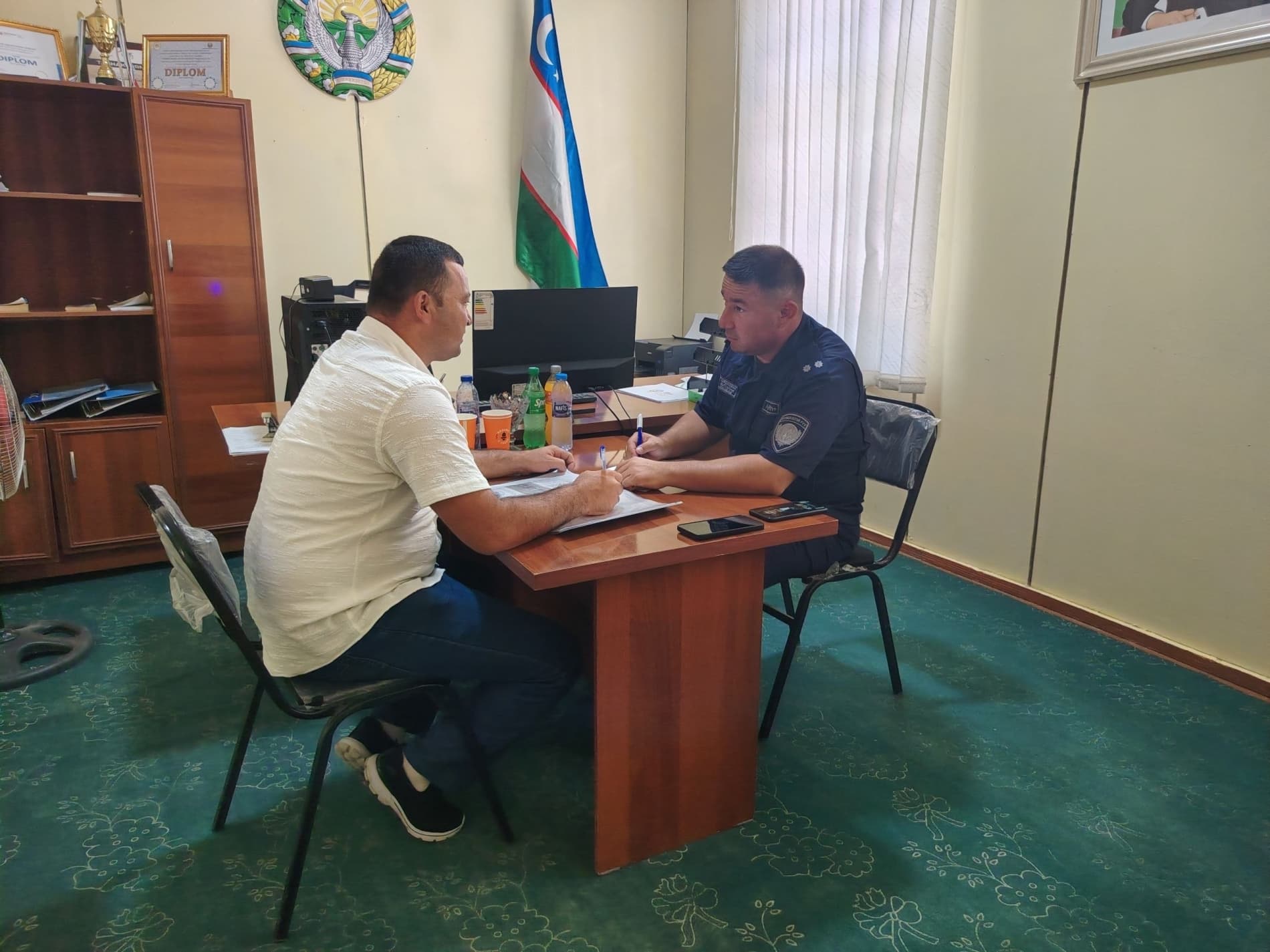 Buxoro viloyatining barcha shahar va tumanlarida otaliqqa olingan yoshlar bilan mahallalarda uchrashuvlar tashkil etildi.
