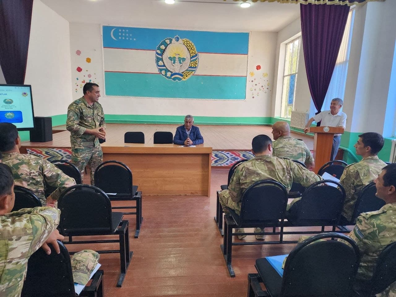 Buxoro, Peshku, Qorako‘l va Shofirkon tumanlaridagi umumta’lim maktablarining CHQBT rahbarlari tayyorgarlikdan oʻtkazildi