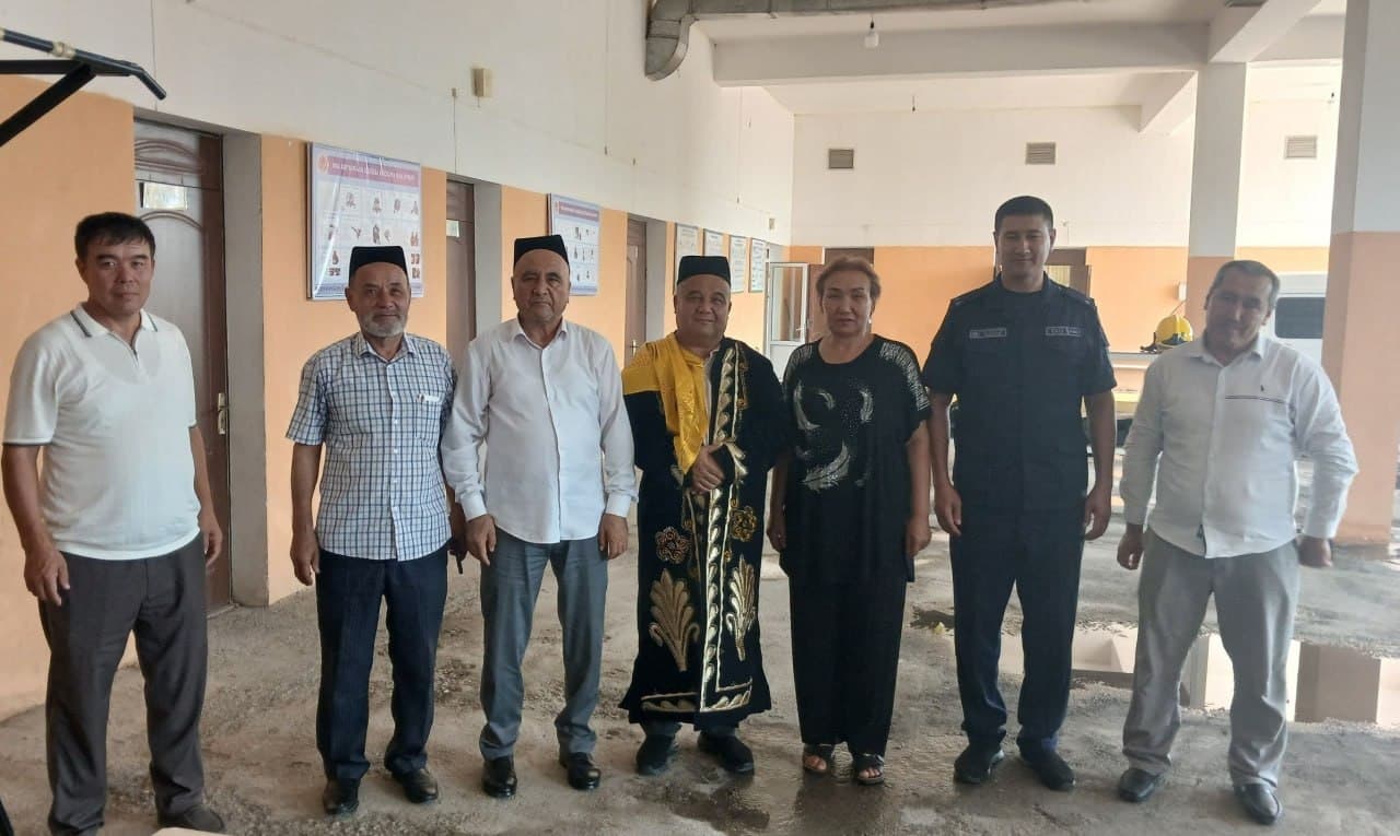 Do‘stlik tumani FVBda Favqulodda vaziyatlar vazirligi tizimida uzoq yillar fidokorona xizmat qilgan, bugungi kunda nafaqada bo‘lgan faxriy xodimlar ishtirokida uchrashuv tashkil etildi.