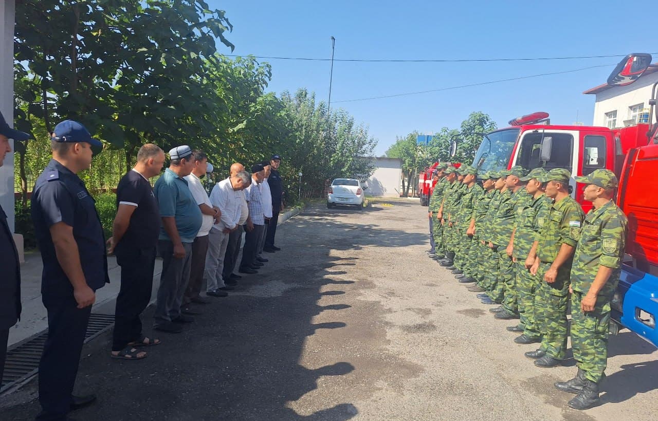 Do‘stlik tumani FVBda Favqulodda vaziyatlar vazirligi tizimida uzoq yillar fidokorona xizmat qilgan, bugungi kunda nafaqada bo‘lgan faxriy xodimlar ishtirokida uchrashuv tashkil etildi.