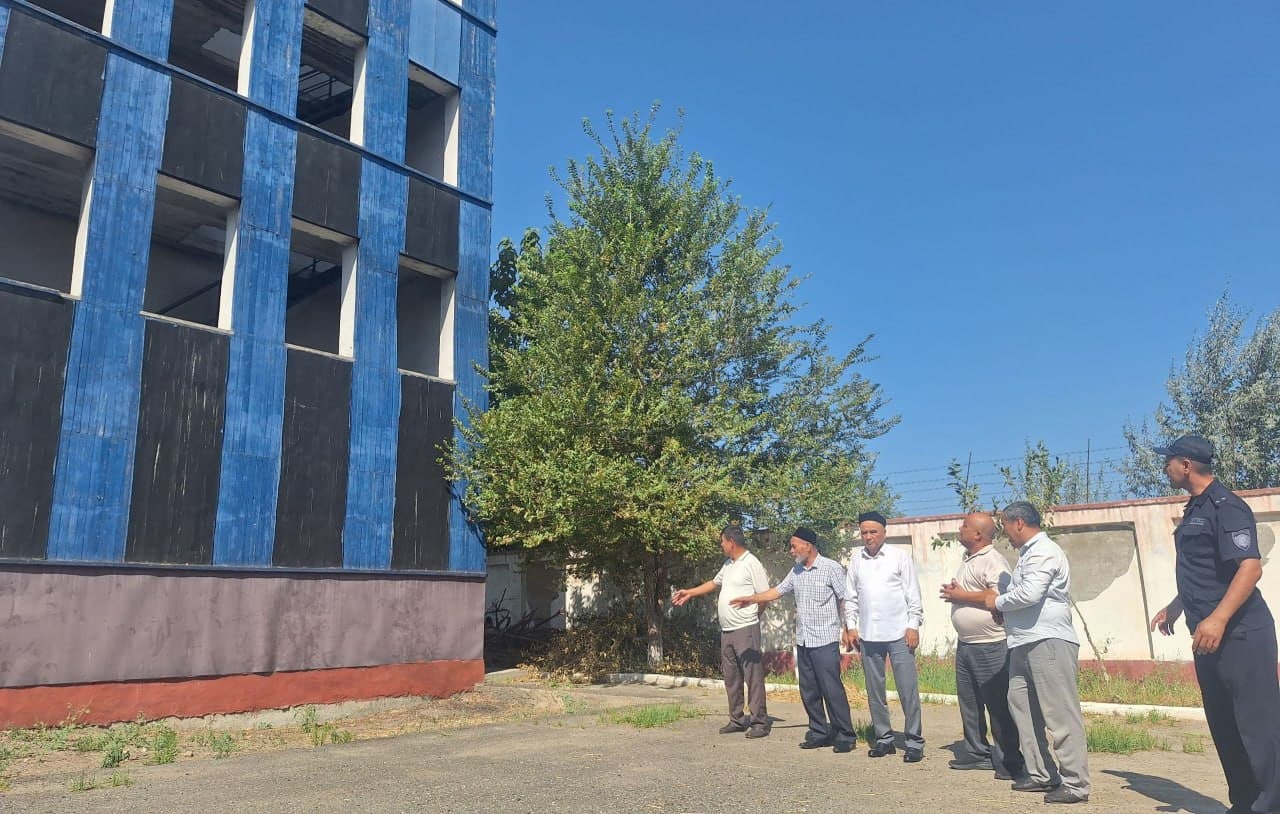 Do‘stlik tumani FVBda Favqulodda vaziyatlar vazirligi tizimida uzoq yillar fidokorona xizmat qilgan, bugungi kunda nafaqada bo‘lgan faxriy xodimlar ishtirokida uchrashuv tashkil etildi.