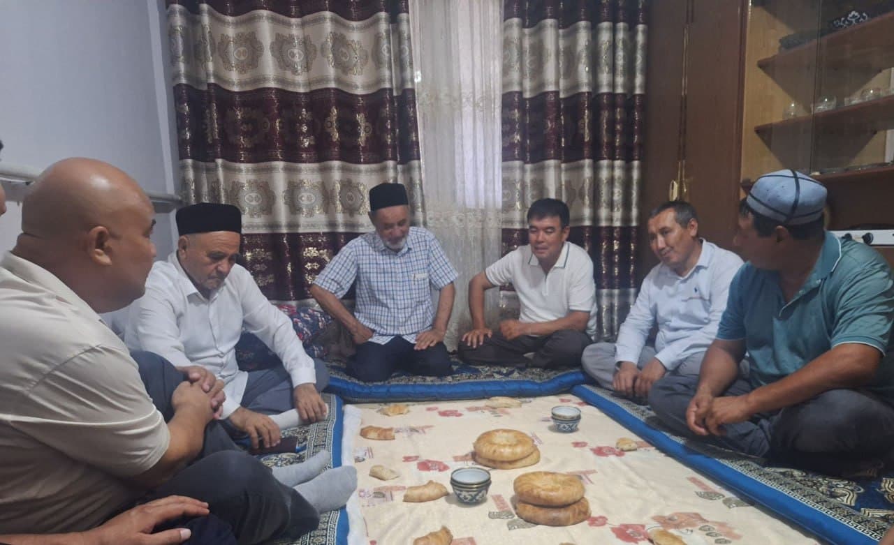 Do‘stlik tumani FVBda Favqulodda vaziyatlar vazirligi tizimida uzoq yillar fidokorona xizmat qilgan, bugungi kunda nafaqada bo‘lgan faxriy xodimlar ishtirokida uchrashuv tashkil etildi.