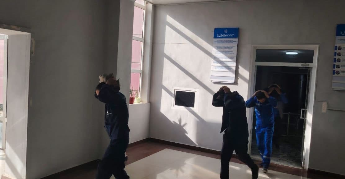 “AHOLINI ZILZILAGA TAYYORLASH HAFTALIGI” DOIRASIDA O‘QUV MASHQI O‘TKAZILDI
