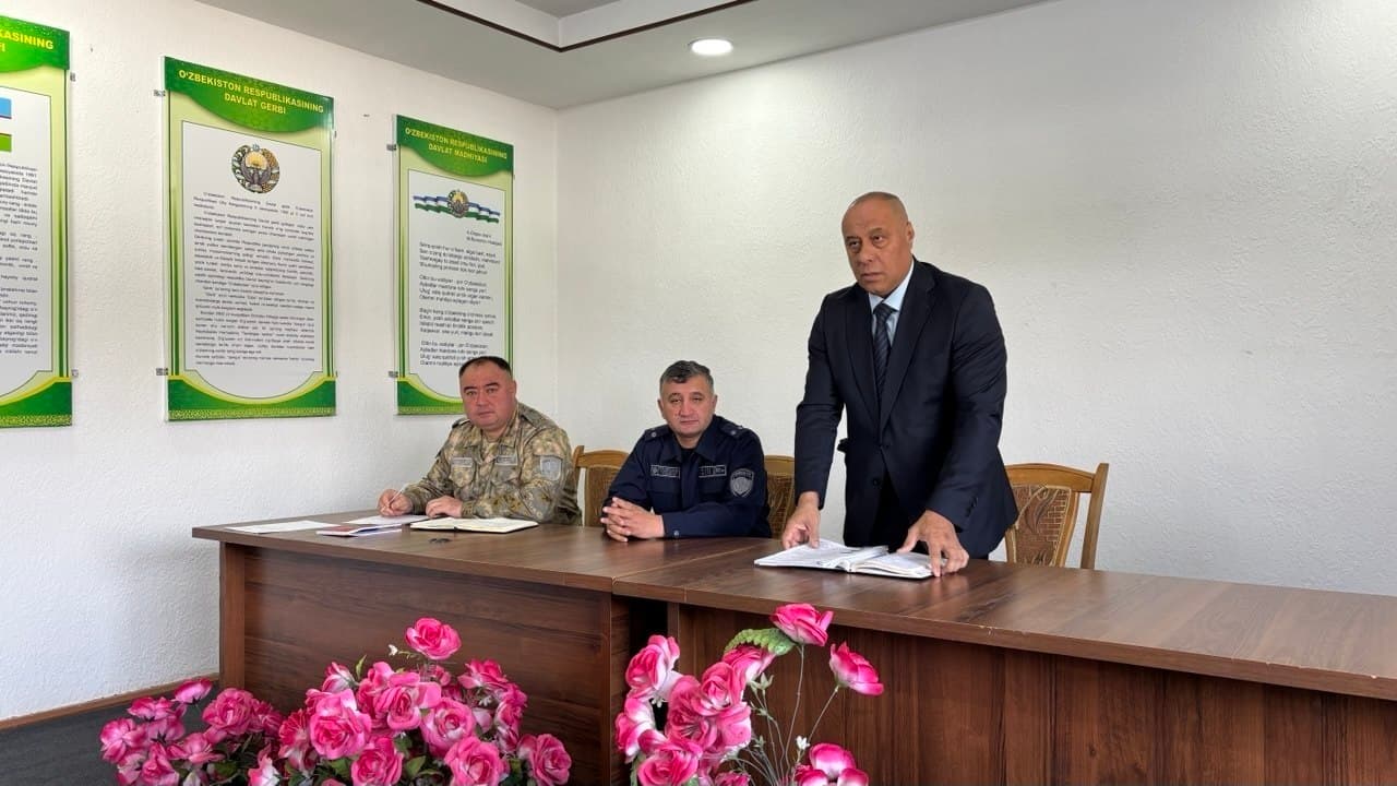 Jizzax shahar FVBda harbiy xizmatchilar ishtirokida huquqbuzarliklarning oldini olish, xizmat intizomi va qonuniylikni mustahkamlashga qaratilgan targ‘ibot-profilaktika tadbiri tashkil etildi.