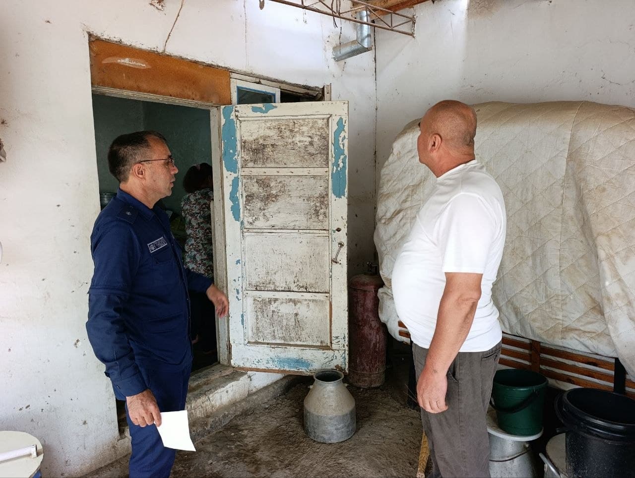 Kuz-qish mavsumini betalafot o‘tkazish, aholi xavfsizligini ta’minlash hamda turli noxush holatlarning oldini olish maqsadida aholi xonadonlarida keng qamrovli profilaktik tadbirlar olib borilmoqda