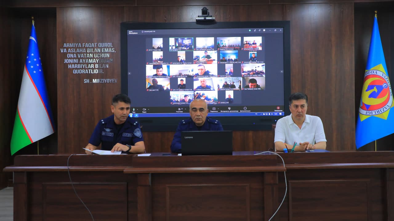 Ҳуқуқбузарликлар профилактикаси куни муносабати билан Самарқанд вилояти Фавқулодда вазиятлар бошқармасида “Расмий ҳужжатларни қалбакилаштириш — жиноят демакдир” мавзусида профилактик тадбир ташкил этилди.