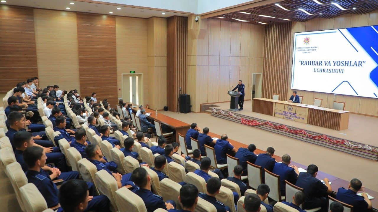“Rahbar va yoshlar” uchrashuvi