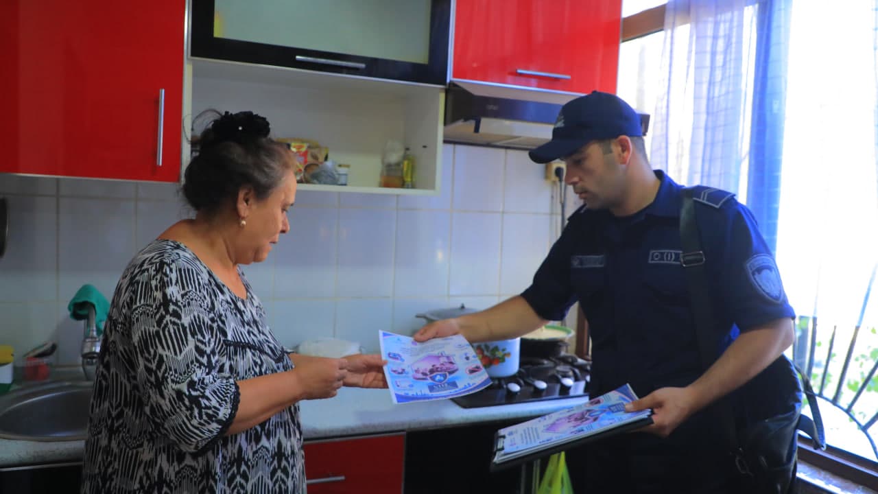 Kattaqoʻrgʻon shahar FVB xodimlari tomonidan “Dolzarb 60 kun” tadbirlari doirasida “Mahallabay va xonadonbay” profilaktik tadbirlar davom ettirilmoqda.