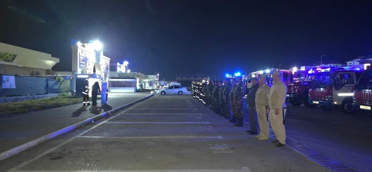 Sirdaryo viloyati FVB boshligʻi X. Sadirov rahbarligida Guliston shahridagi "Guliston dehqon bozori" MCHJda maxsus-taktik o‘quv mashqi o‘tkazildi.