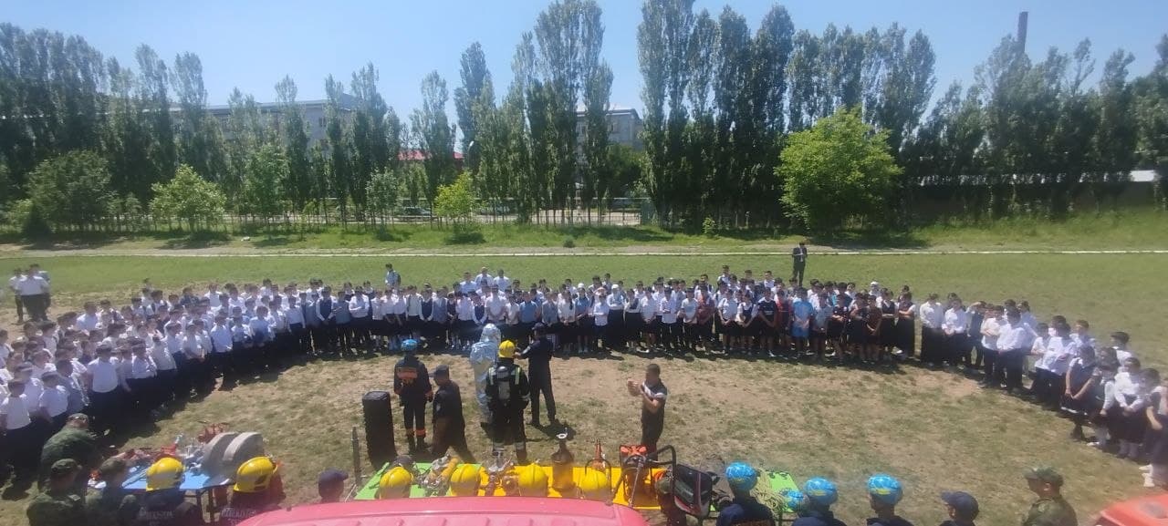 BO‘STONLIQ TUMANIDA O‘QUVCHI YOSHLAR UCHUN MA’NAVIY-MA’RIFIY TADBIR TASHKIL ETILDI