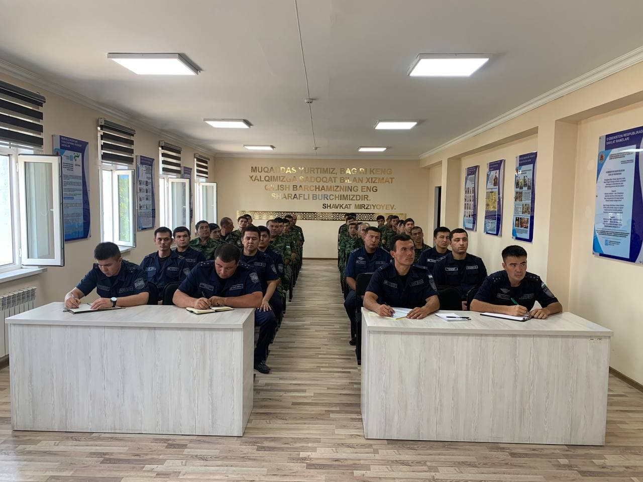 Toshkent viloyati Favqulodda vaziyatlar bosh boshqarmasi hamda uning quyi tizimlarida Huquqbuzarliklar profilaktikasi kuni doirasida tadbir tashkil etildi.