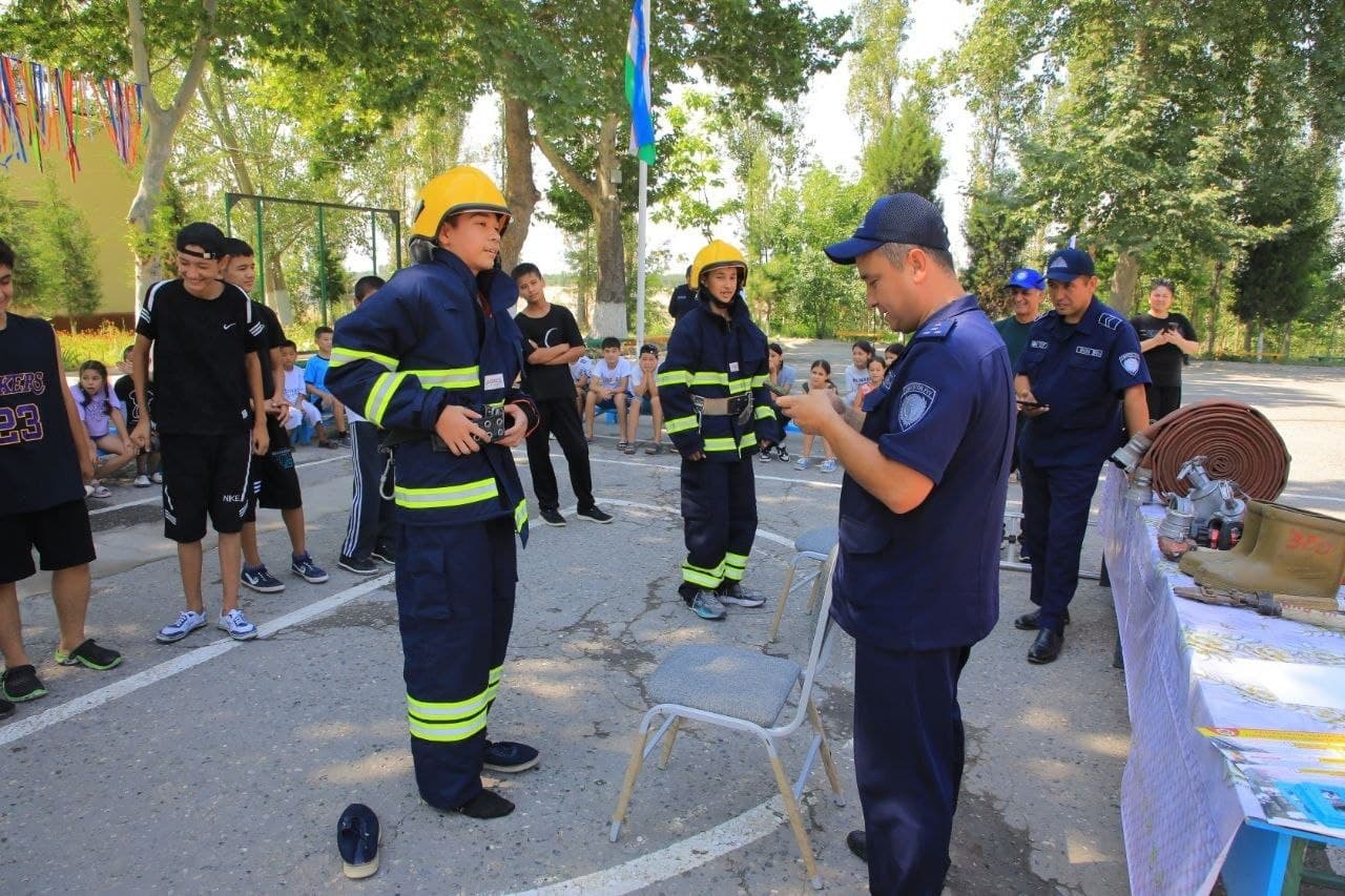 "DOLZARB 60 KUN" DOIRASIDA "KIMYOGAR" BOLALAR SOG‘LOMLASHTIRISH OROMGOHIDA YONG‘IN XAVFSIZLIGIGA BAG‘ISHLANGAN PROFILAKTIK TADBIR O‘TKAZILDI