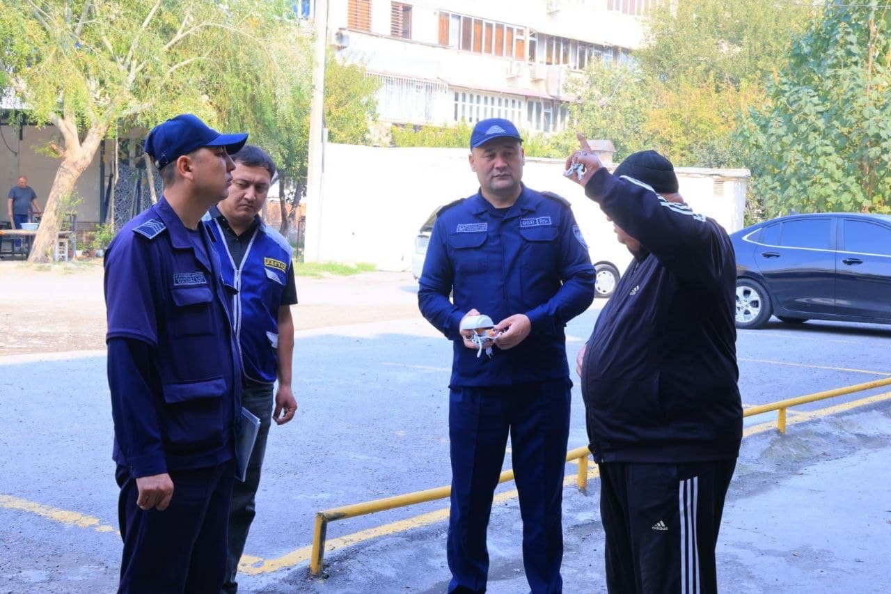 podpolkovnik A.Yunusov boshchiligida eksterritorial tamoyil asosida inspektorlarni jalb etgan holda Qo‘qon shahrida yong‘inlarning oldini olishga qaratilgan profilaktik tadbirlar tashkil etilmoqda.