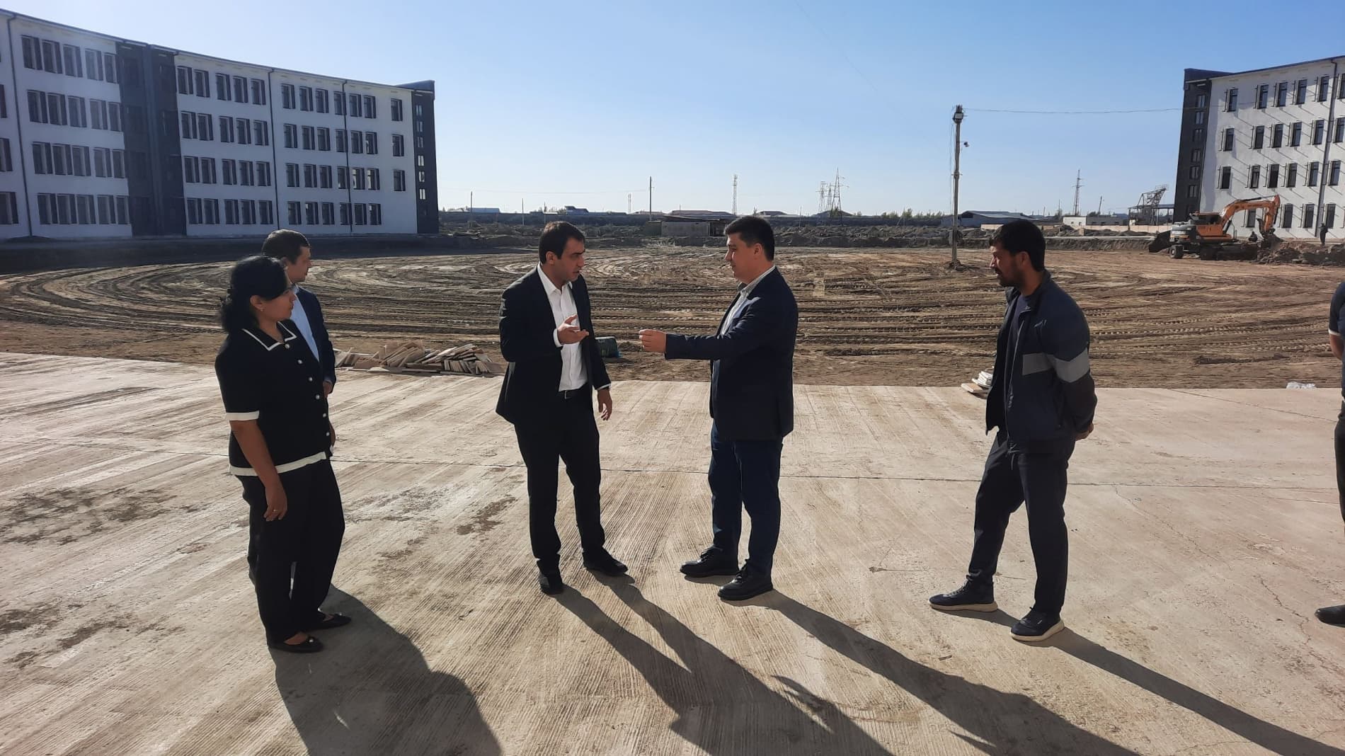 The state of provision of newly constructed buildings and facilities in Qorako‘l District of Bukhara Region with modern telecommunications facilities and infrastructure was assessed.