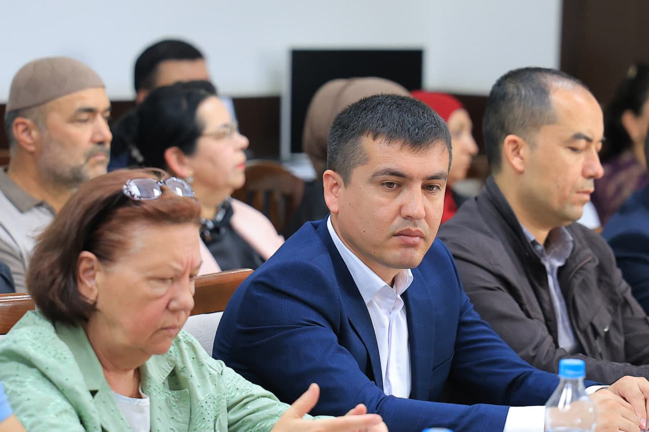 📌 Buxoro viloyatida tadbirkorlar bilan ochiq muloqot o‘tkazildi