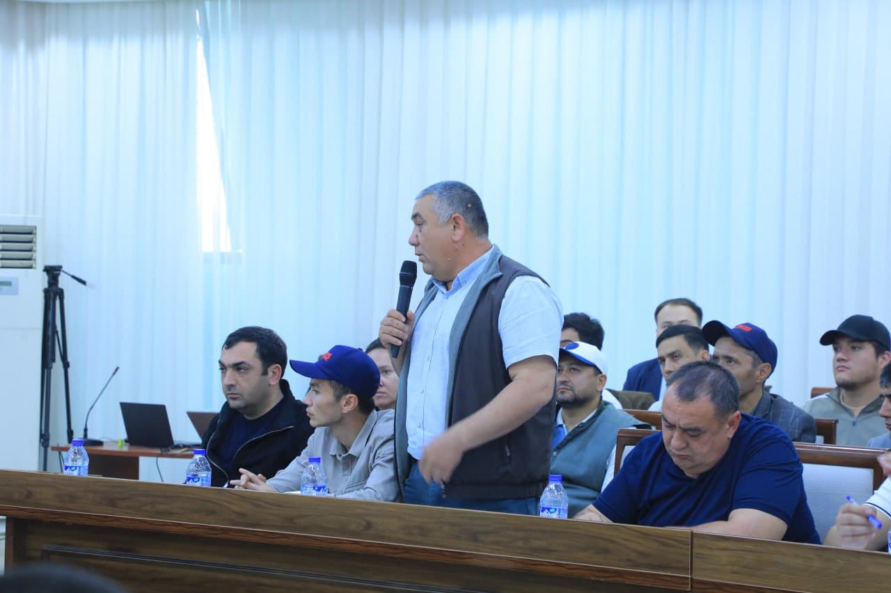 📌 Navoiy viloyatida tadbirkorlar bilan ochiq muloqot o‘tkazildi