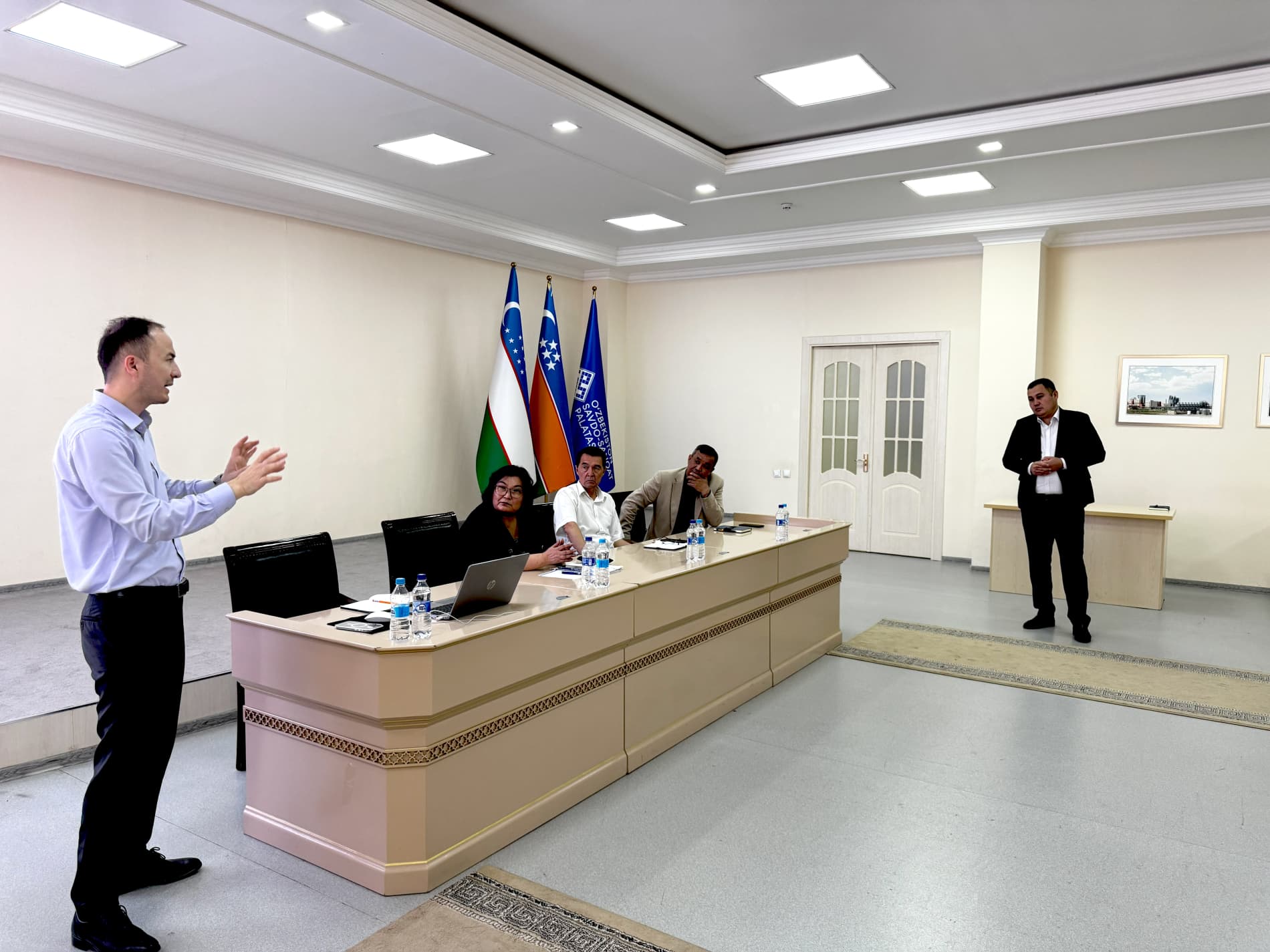 📌 Qoraqalpog‘iston Respublikasida tadbirkorlar bilan ochiq muloqot o‘tkazildi