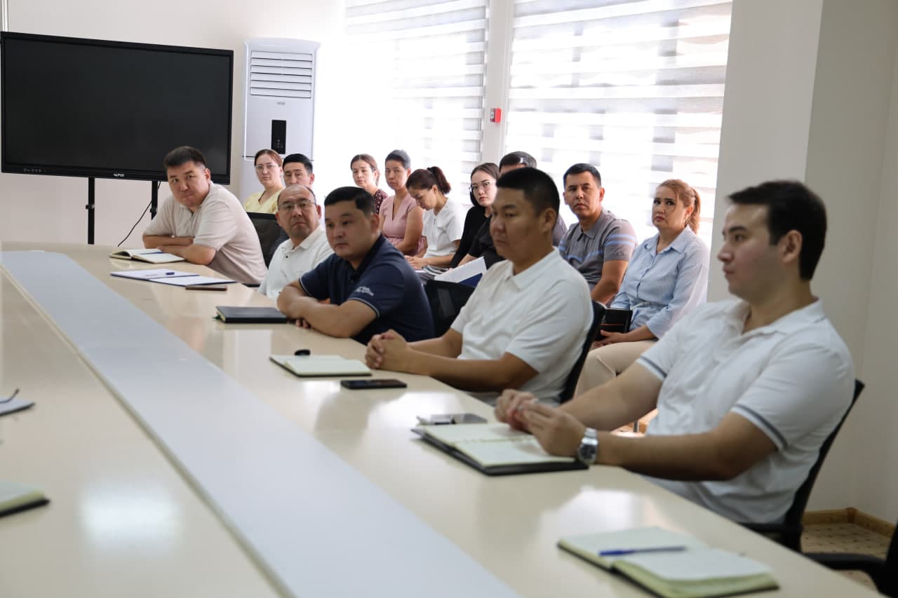 A meeting on combating corruption was held