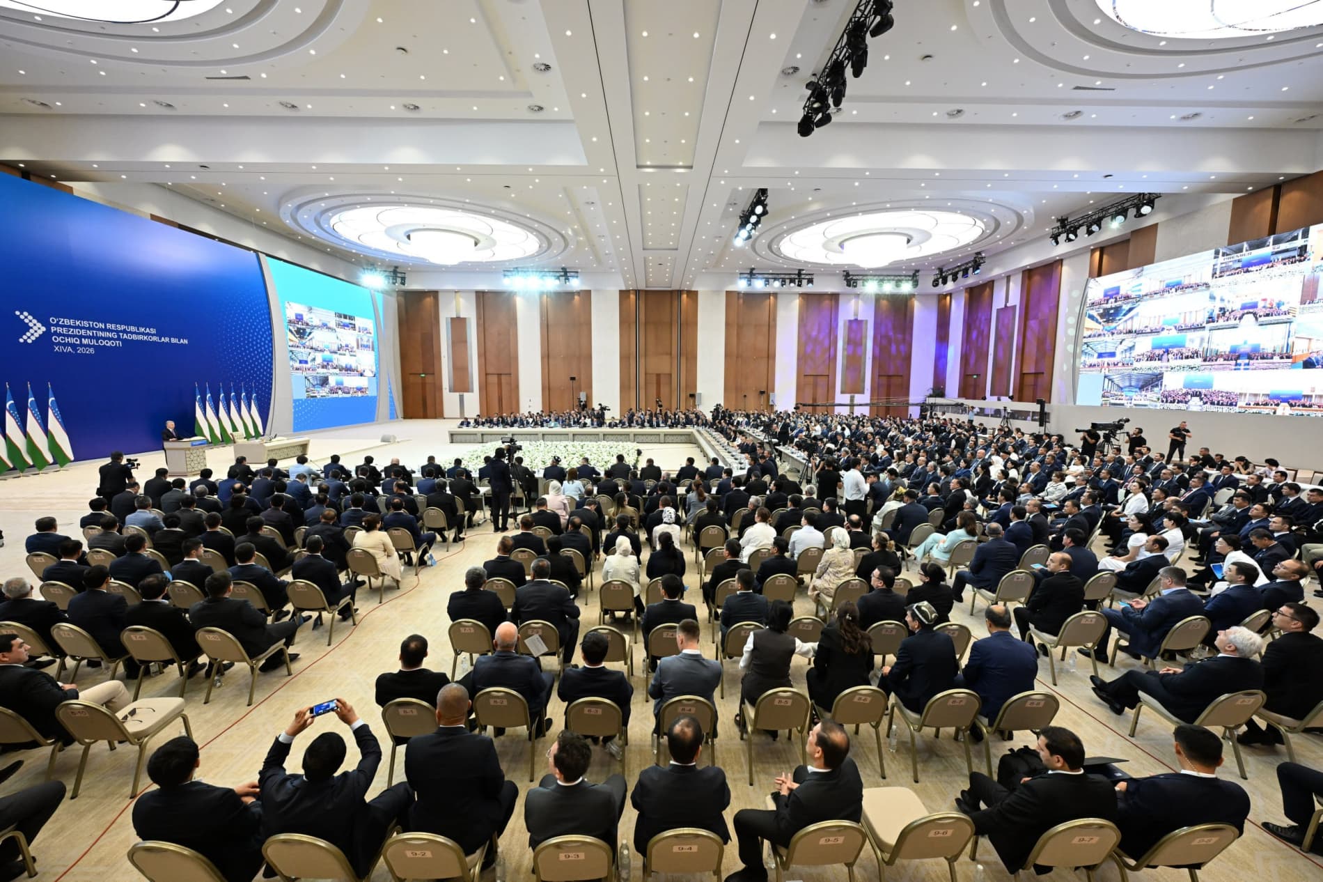 Prezident Shavkat Mirziyoyevning tadbirkorlar bilan VI ochiq muloqoti boshlanadi.