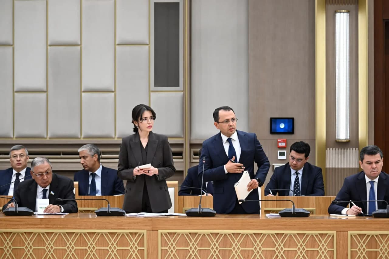Mahallalarga yangi muhit olib kirish hamda “mahalla yettiligi” faoliyatini yangicha tashkil qilish bo‘yicha ustuvor vazifalar yuzasidan videoselektor yig‘ilishi