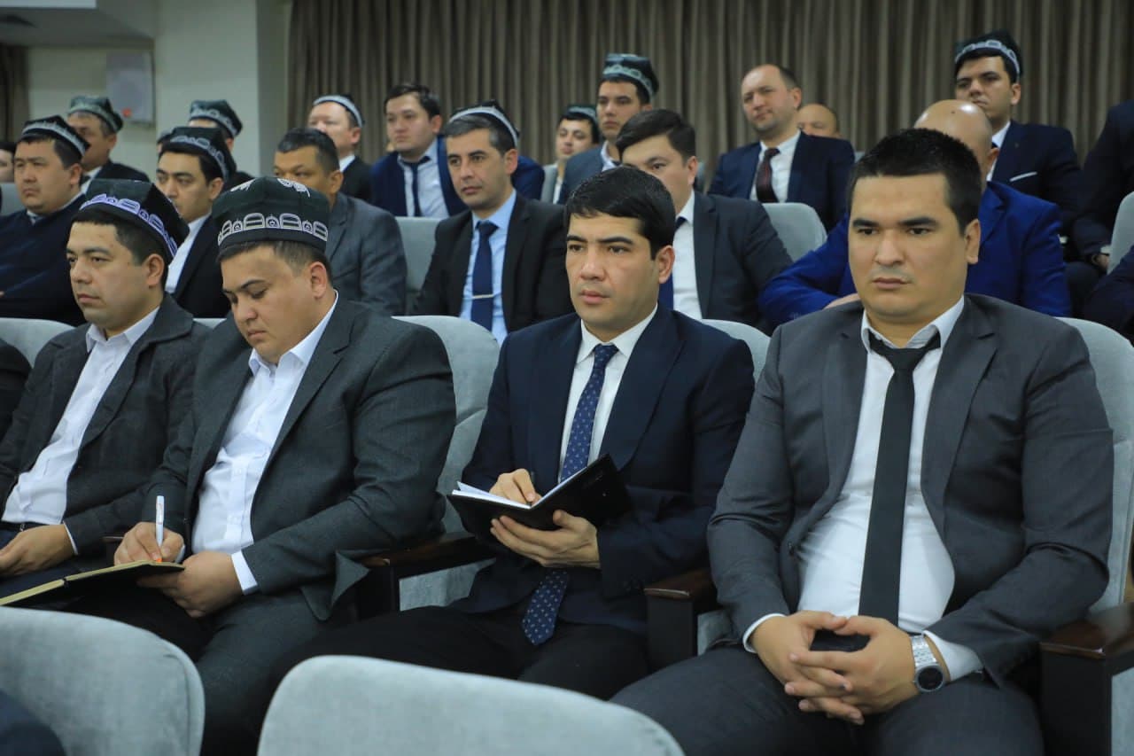 Viloyat hokimligi faoliyati bo‘yicha kengaytirilgan yig‘ilish o‘tkazildi