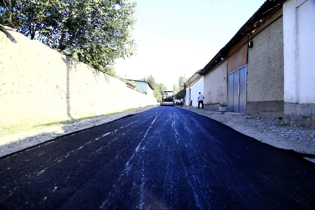 Oltinko‘l tumanida yo‘lsozlik va infratuzilma ishlari izchil davom etmoqda