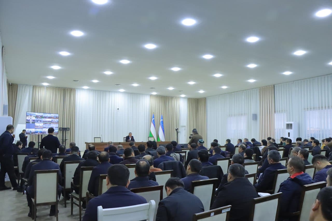 Atrof-muhitni asrash masalalari muhokama qilindi