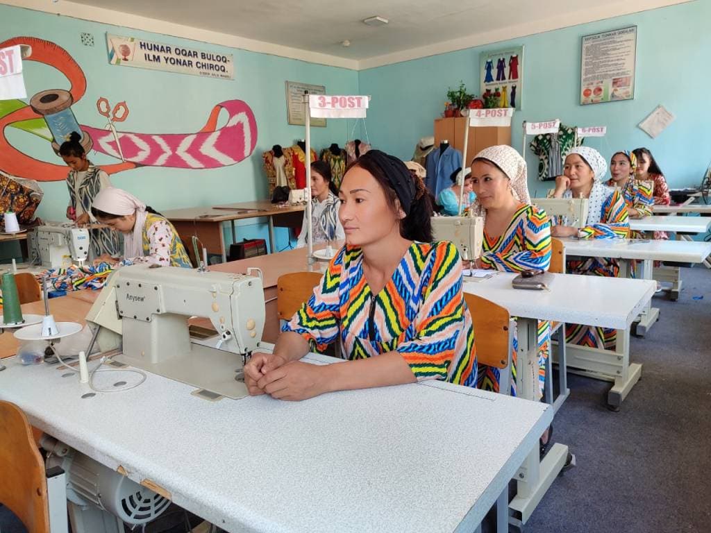 Markazda 6 ming 800 nafar xotin-qiz tadbirkorlik va kasb-hunarga o‘qitildi