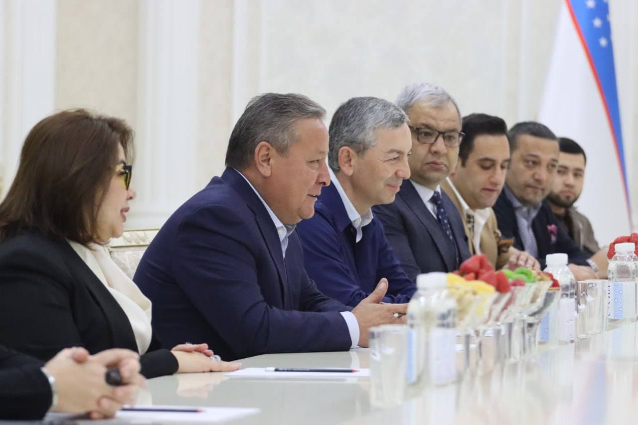 Andijon viloyati hokimi Shuhratbek Abdurahmonov turkiyalik investorlarni qabul qildi