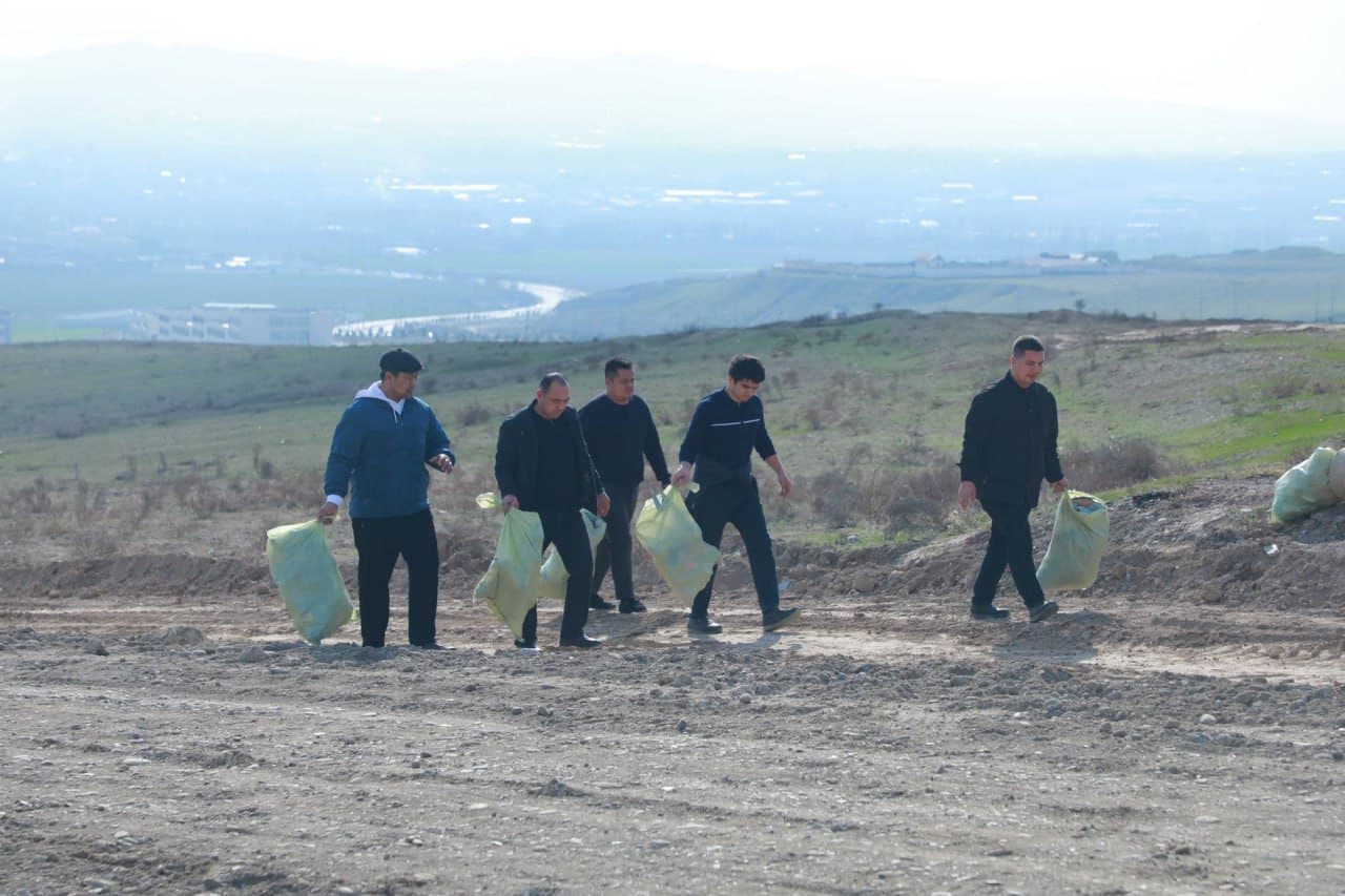 Bobur shahrida plogging aksiyasi o‘tkazildi