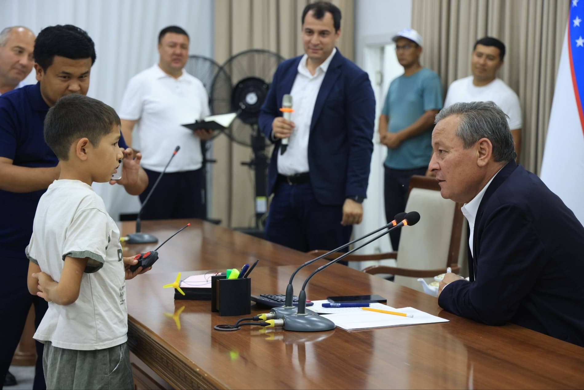 Viloyat hokimi startap loyihalari mualliflari va tashabbuskor yoshlar bilan uchrashdi