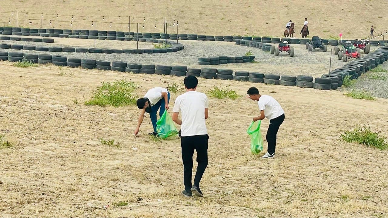 Bobur shahrida plogging aksiyasi tashkil etildi