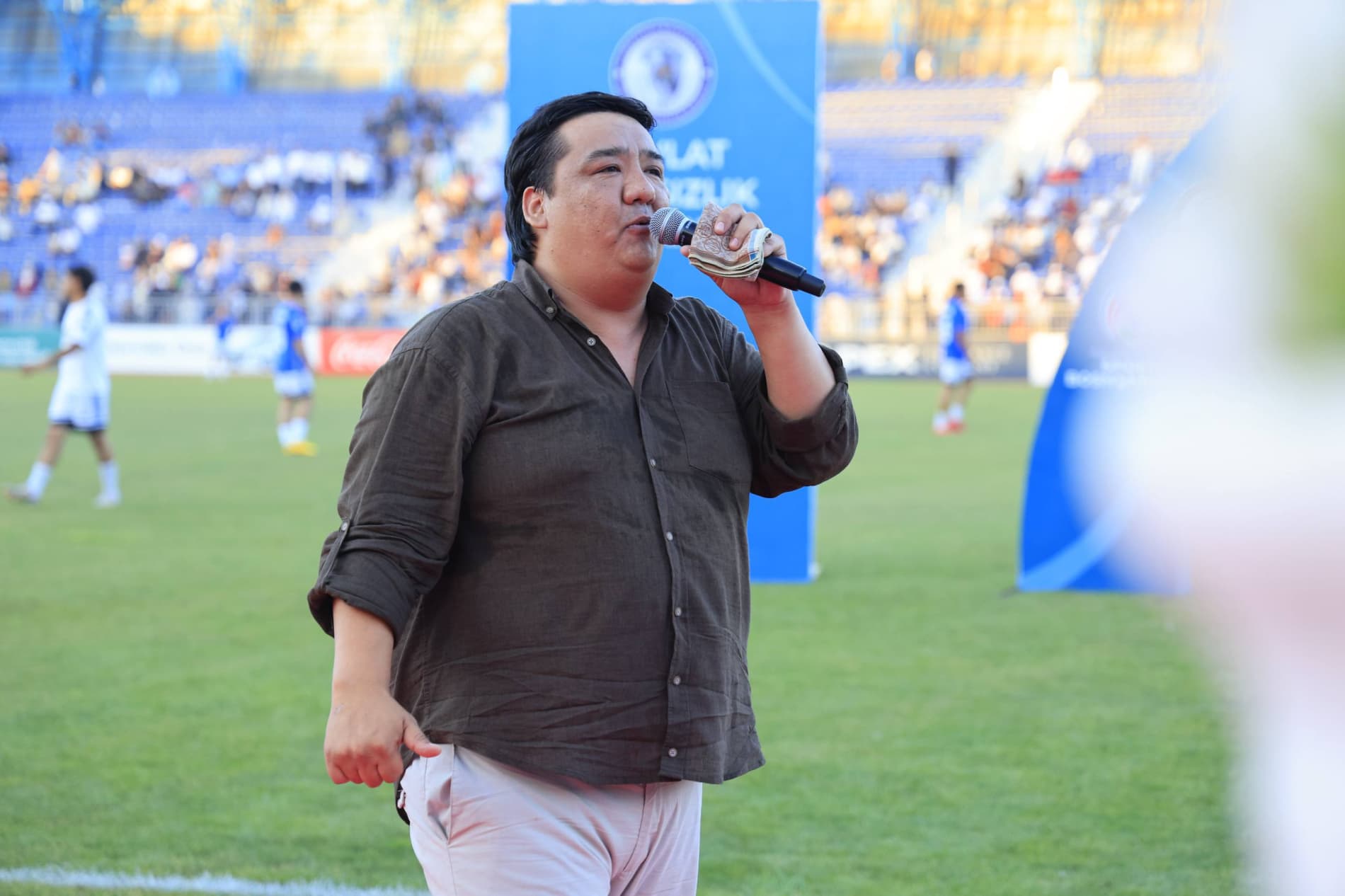 «Bobur Arena»dan LIVE: DXX kubogining viloyat bosqichi final uchrashuvi qizg‘in va murosasiz ruhda davom etmoqda!