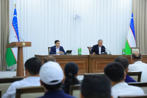 В Андижанской области обсудили вопросы повышения эффективности работы с обращениями граждан