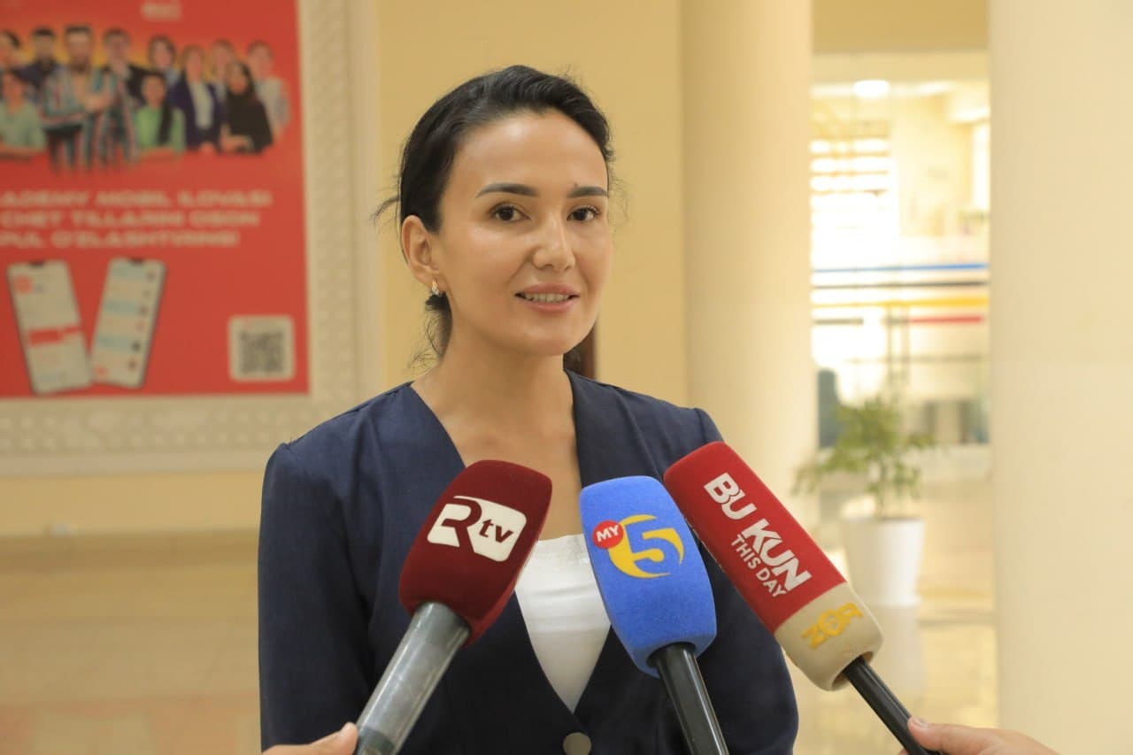 Andijonda yoshlar va tadbirkorlar uchun SMM yo‘nalishida amaliy seminar tashkil etildi